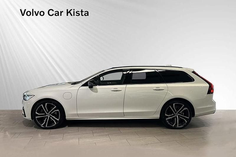 Begagnad Volvo V90 R-Design Pro 397 HK (291 kW) 2021 Vit Kombi