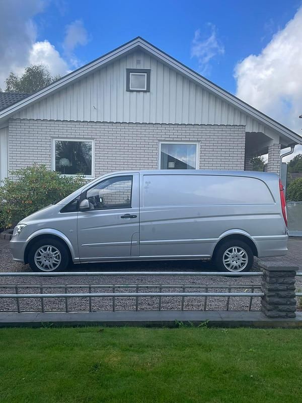 Begagnad Mercedes Vito 163 HK (119 kW) 2011 Van