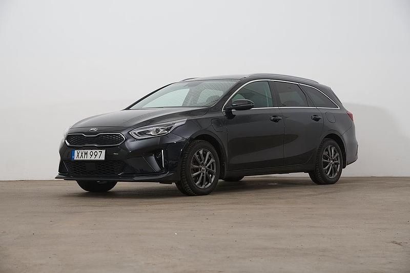 Svart Begagnad 2021 Kia Ceed Sportswagon Advance Kombi | 219 000 kr (Bra pris) - Bild 1/4