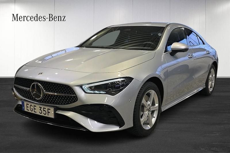 Begagnad Mercedes CLA250e Advanced 15 HK (11 kW) 2026 Silver Sedan