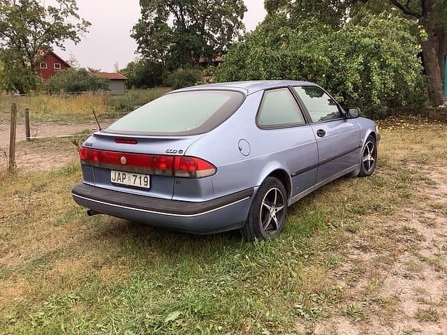Begagnad Saab 900 150 HK (110 kW) 1997 Halvkombi