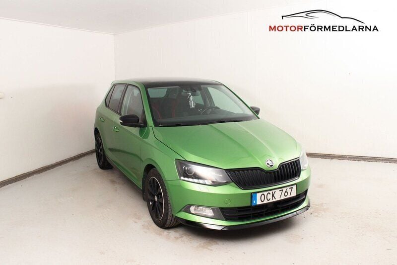 Grön Begagnad 2017 Skoda Fabia Monte Carlo Halvkombi | 99 000 kr (Lite dyr) - Bild 1/4