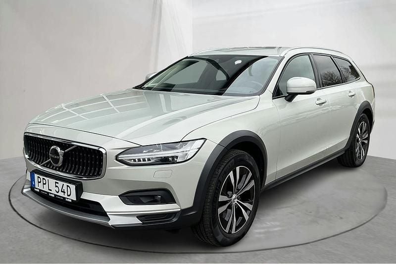 Vit Begagnad 2021 Volvo V90 CC Kombi | 299 000 kr (Bra pris) - Bild 1/4