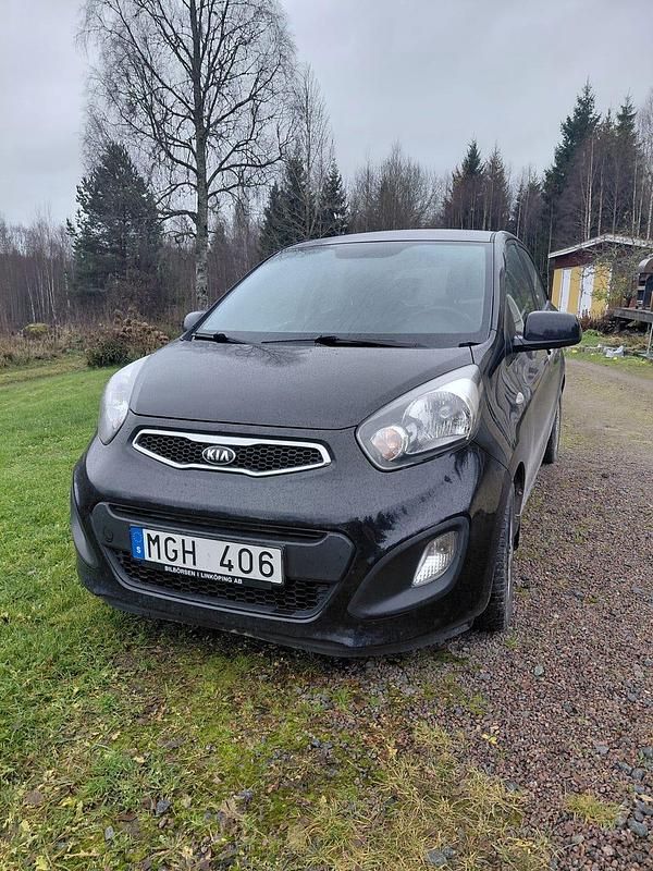 Begagnad Kia Picanto 68 HK (50 kW) 2013 Halvkombi