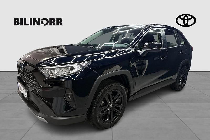 Begagnad Toyota RAV4 Hybrid 2023 Svart SUV