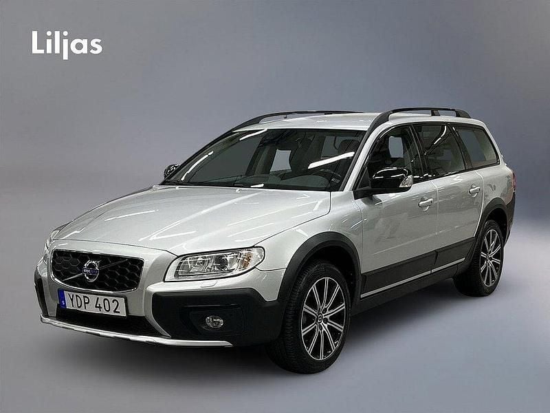 Silver Begagnad 2016 Volvo XC70 Standard SUV | 279 900 kr (Marknadspris) - Bild 1/4