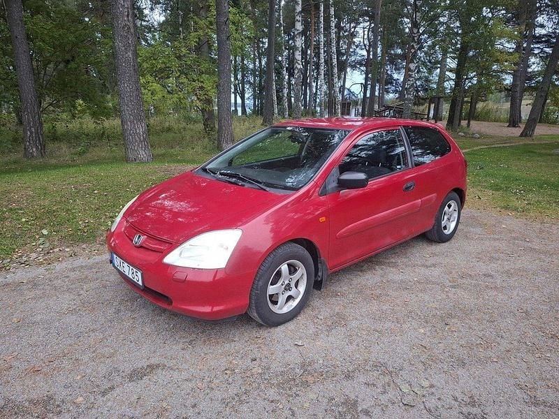 Röd Begagnad 2001 Honda Civic Halvkombi | 7 000 kr (Superpris) - Bild 1/4