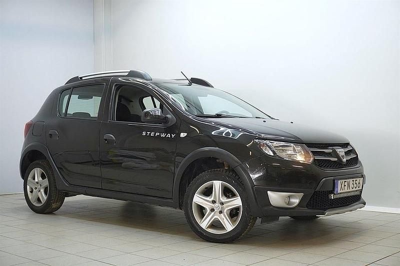 Begagnad Dacia Sandero Stepway 90 HK (66 kW) 2016 Svart