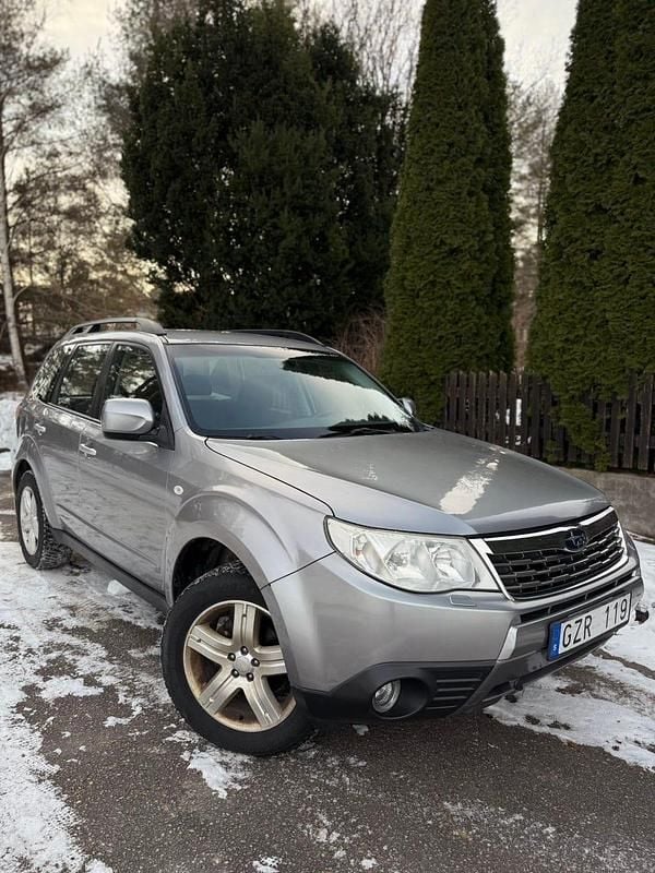 Begagnad Subaru Forester 150 HK (110 kW) 2009 SUV