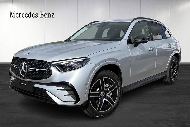 Ny 2026 Mercedes GLC300e AMG line SUV | 771 450 kr - Bild 1/4