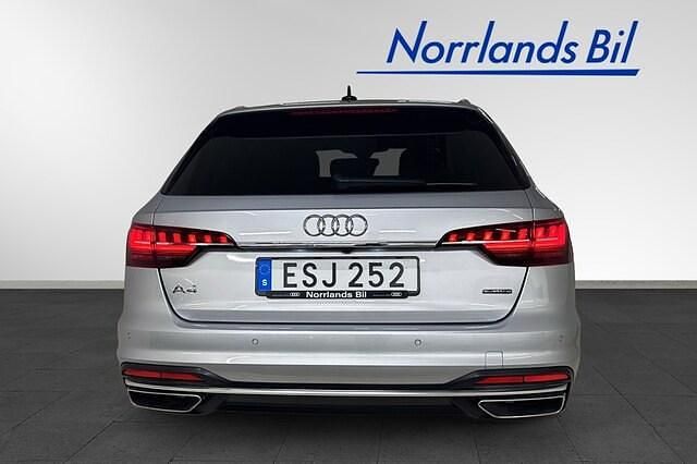 Begagnad Audi A4 Advanced Plus 204 HK (150 kW) 2024 Florettsilver metallic Kombi