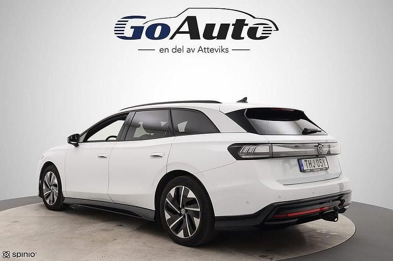 Begagnad VW ID.7 Pro 210 kW (286 HK) 2024 Vit Kombi