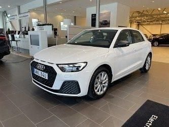 Ny Audi A1 Sportback 116 HK (85 kW) 2025 Cortinavit Halvkombi