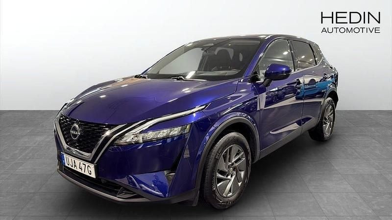 Blå Begagnad 2023 Nissan Qashqai Acenta SUV | 269 900 kr (Marknadspris) - Bild 1/4