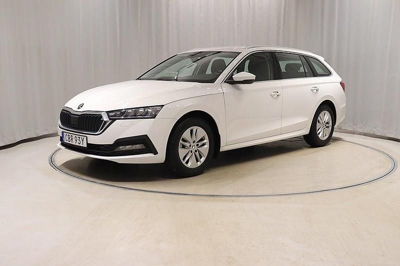 Begagnad Skoda Octavia G-TEC 131 HK (96 kW) 2023 Candy white Kombi