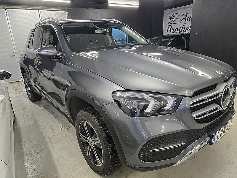 Begagnad Mercedes GLE300 245 HK (180 kW) 2020 Grå SUV
