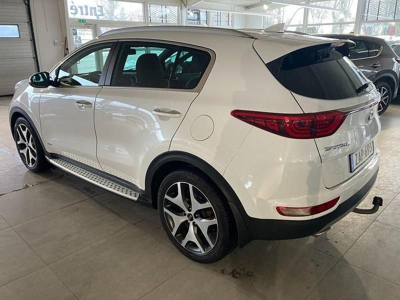 Begagnad Kia Sportage GT-Line 185 HK (136 kW) 2017 Vit SUV