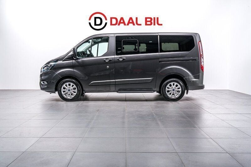Grå Begagnad 2020 Ford Tourneo Custom Minibuss | 419 700 kr - Bild 1/4
