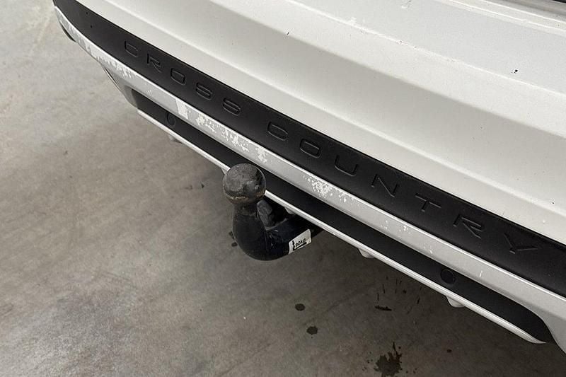 Vit Begagnad 2017 Volvo V60 CC Kombi | 184 900 kr (Superpris) - Bild 1/2