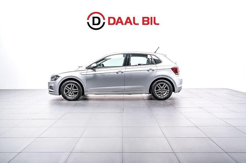Begagnad VW Polo Comfortline 95 HK (69 kW) 2018 Silver Halvkombi