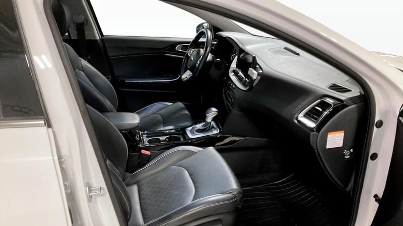 Begagnad Kia XCeed Advance 141 HK (103 kW) 2020 Svart SUV