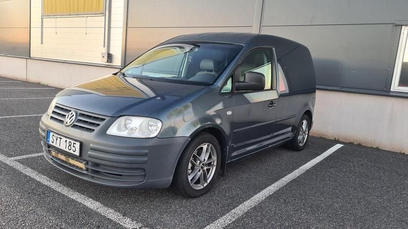 Grå Begagnad 2007 VW Caddy Minibuss | 36 000 kr (Marknadspris) - Bild 1/4