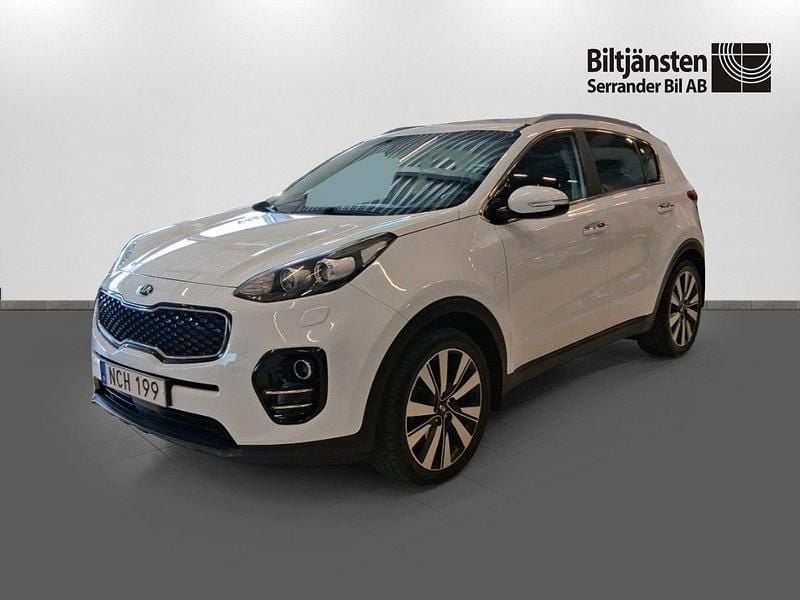 Vit Begagnad 2016 Kia Sportage Advance SUV | 159 900 kr (Lite dyr) - Bild 1/4