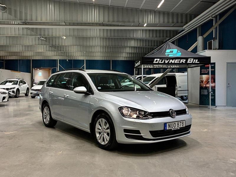 Silver Begagnad 2014 VW Golf VII Kombi | 144 900 kr (Marknadspris) - Bild 1/4