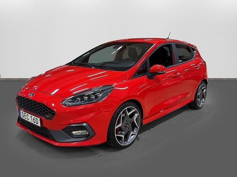 Begagnad Ford Fiesta ST 200 HK (147 kW) 2020 Röd Halvkombi