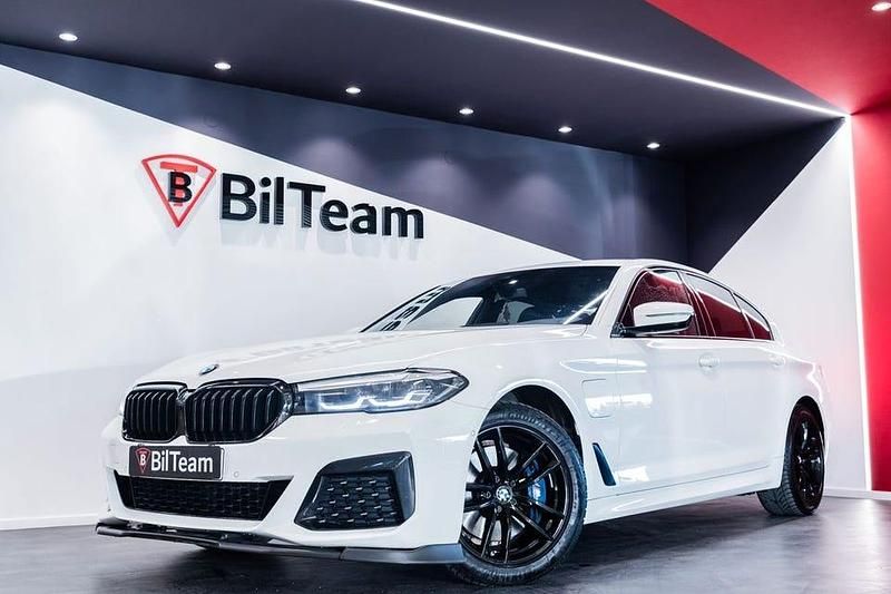 Begagnad BMW 530 M Sport 292 HK (214 kW) 2021 Vit Sedan