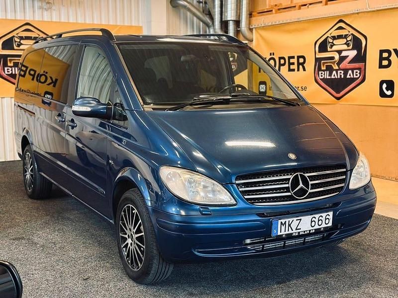 Begagnad Mercedes Viano 204 HK (150 kW) 2007 Ljusblå (blå) Minibuss