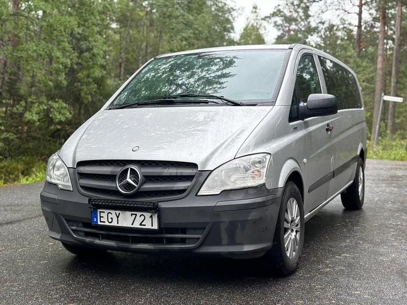 Silver Begagnad 2011 Mercedes Vito Minibuss | 119 900 kr - Bild 1/4