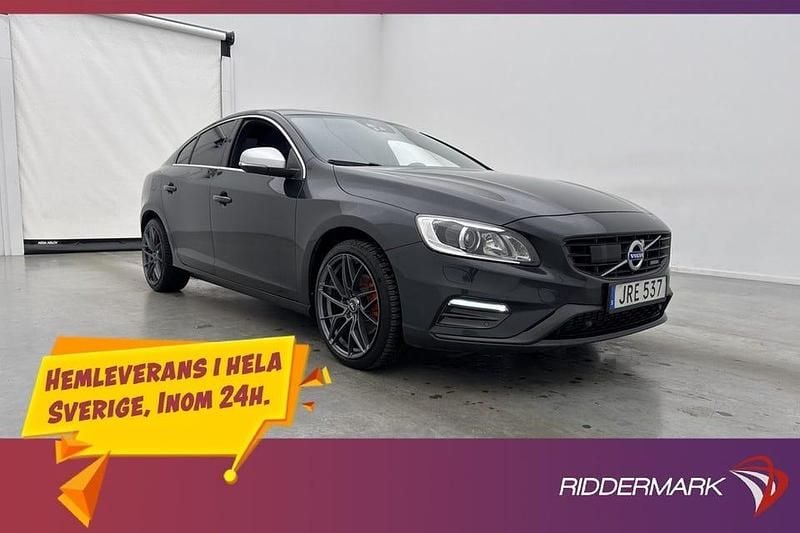 Grå Begagnad 2014 Volvo S60 R-Design Sedan | 138 900 kr (Marknadspris) - Bild 1/3