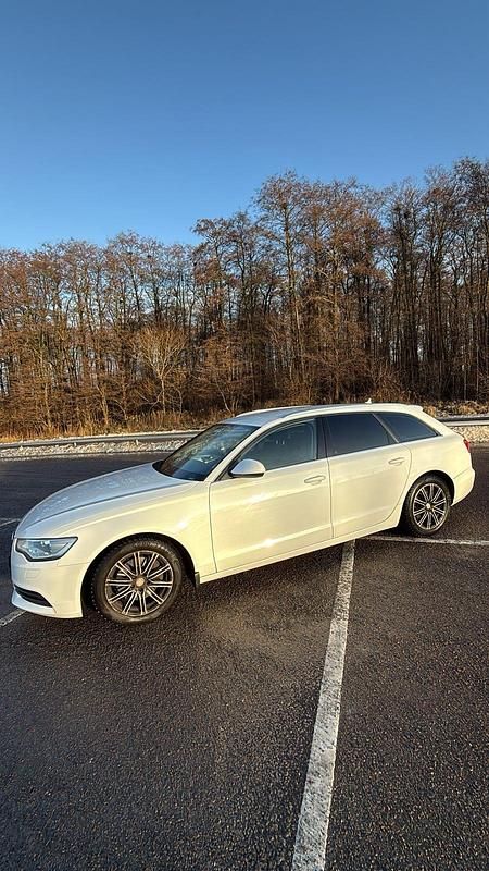 Begagnad Audi A6 177 HK (130 kW) 2014 Kombi