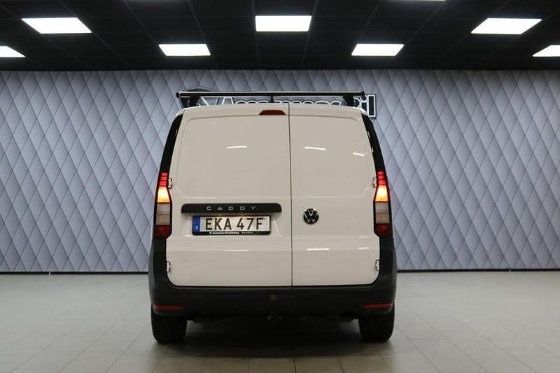 Begagnad VW Caddy 122 HK (89 kW) 2021 Vit Minibuss