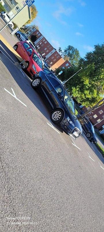 Blå Begagnad 2012 Audi A6 Proline Sedan | 113 000 kr (Marknadspris) - Bild 1/4