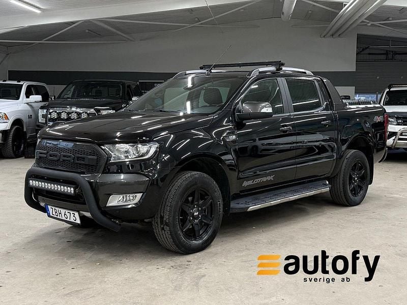 Svart Begagnad 2018 Ford Ranger Wildtrack Pickup | 289 900 kr (Marknadspris) - Bild 1/4