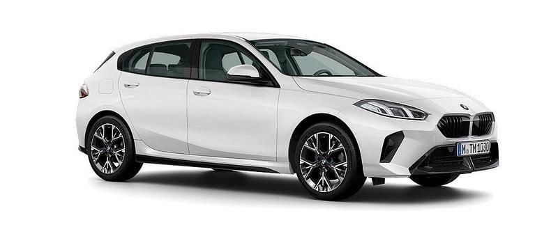 Vit Ny 2025 BMW 120 Halvkombi | 403 700 kr - Bild 1/3