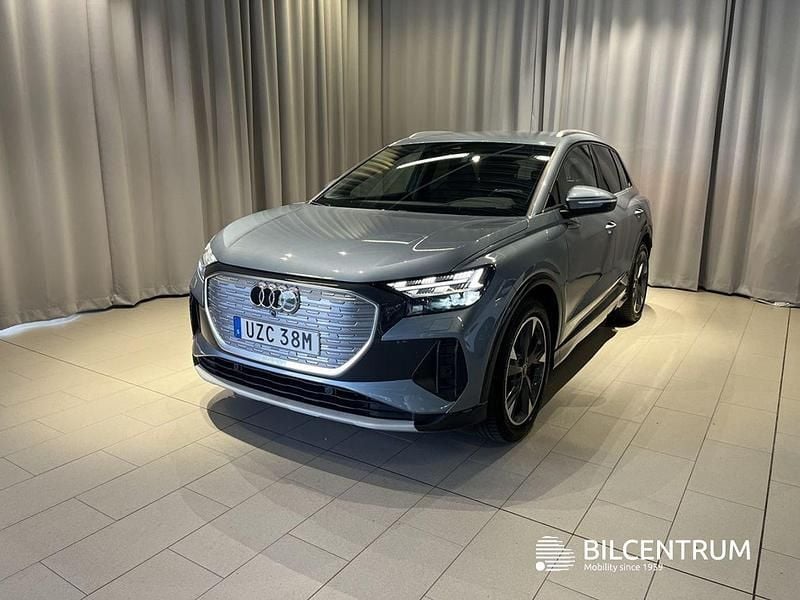 Blå Begagnad 2021 Audi Q4 e-tron Advanced Plus SUV | 379 900 kr (Lite dyr) - Bild 1/4