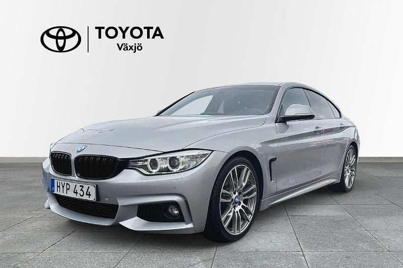 Silver Begagnad 2015 BMW 435 Gran Coupé M Sport Sportkupé | 319 000 kr (Marknadspris) - Bild 1/4