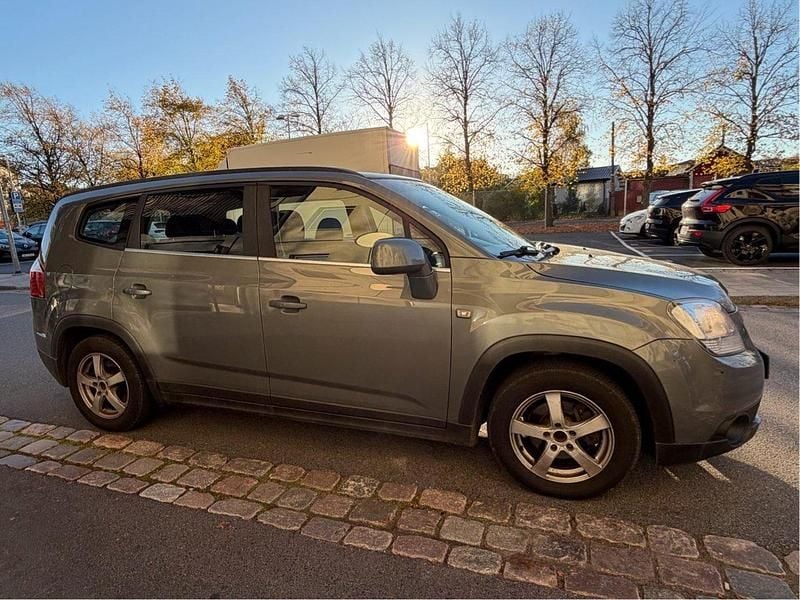 Begagnad 2012 Chevrolet Orlando Minibuss | 20 000 kr (Superpris) - Bild 1/4