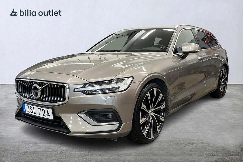 Begagnad Volvo V60 Inscription 310 HK (228 kW) 2018 Grå Kombi
