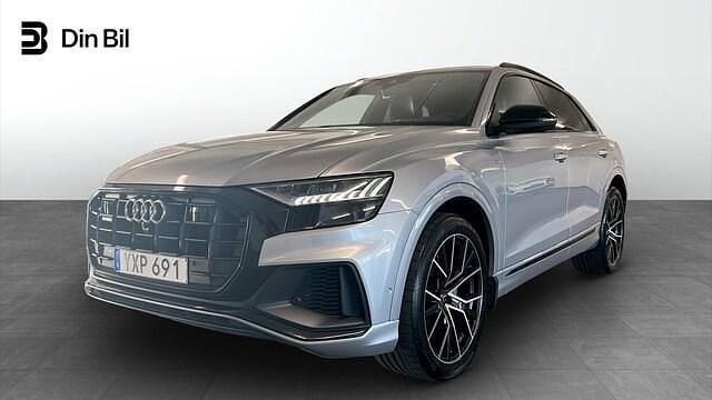 Silver Begagnad 2018 Audi Q8 S-Line SUV | 539 900 kr (Marknadspris) - Bild 1/4