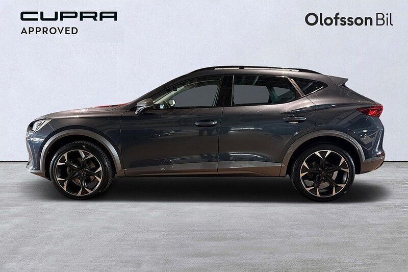 Grå Begagnad 2022 Cupra Formentor SUV | 264 900 kr (Marknadspris) - Bild 1/4