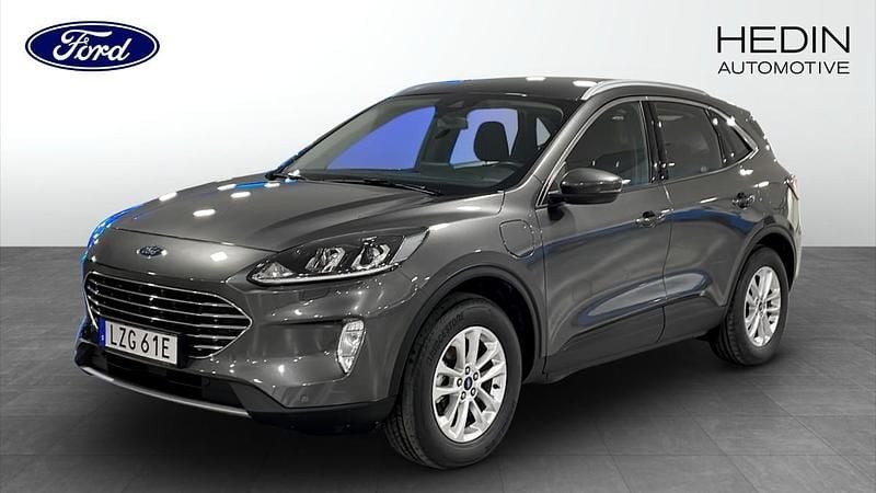 Begagnad 2022 Ford Kuga Titanium SUV | 239 900 kr (Marknadspris) - Bild 1/4