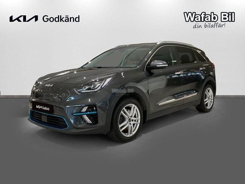 Grå Begagnad 2021 Kia e-Niro Advance SUV | 269 900 kr (Marknadspris) - Bild 1/4