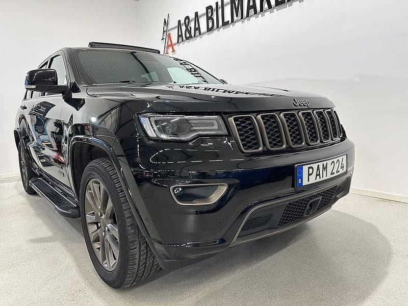 Begagnad Jeep Grand Cherokee 250 HK (183 kW) 2016 Svart SUV