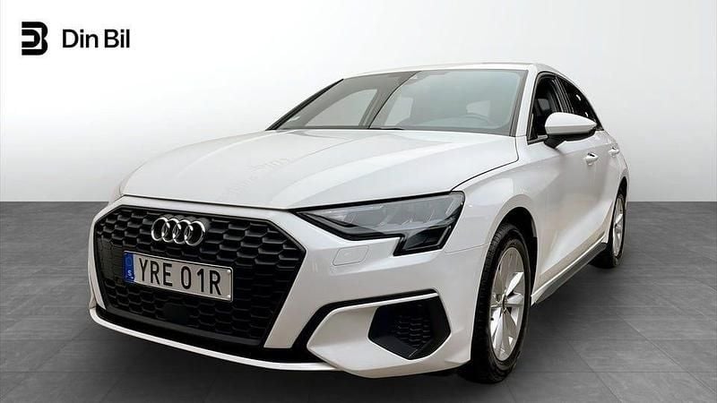 Ibisvit Begagnad 2022 Audi A3 Proline Sedan | 229 000 kr (Marknadspris) - Bild 1/4