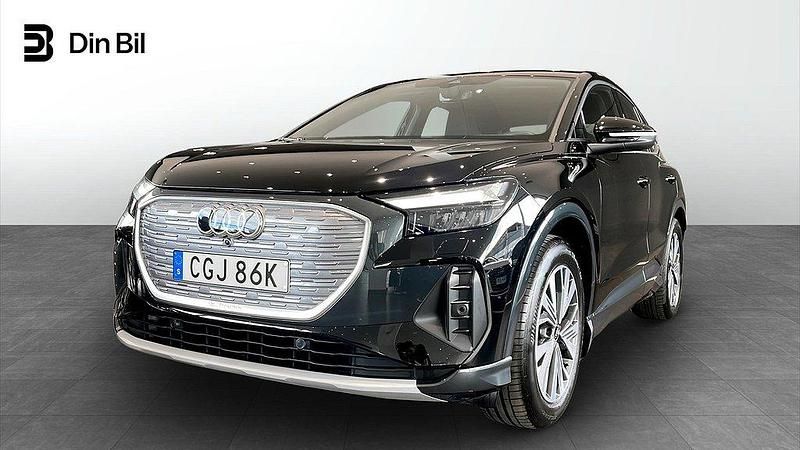 Mytsvart metallic Begagnad 2024 Audi Q4 Sportback e-tron Advanced Plus SUV | 599 000 kr (Superpris) - Bild 1/4