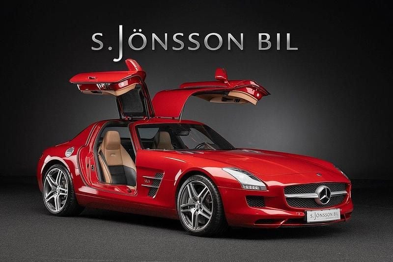 Röd Begagnad 2009 Mercedes SLS AMG AMG Sportkupé | 2 495 000 kr - Bild 1/4